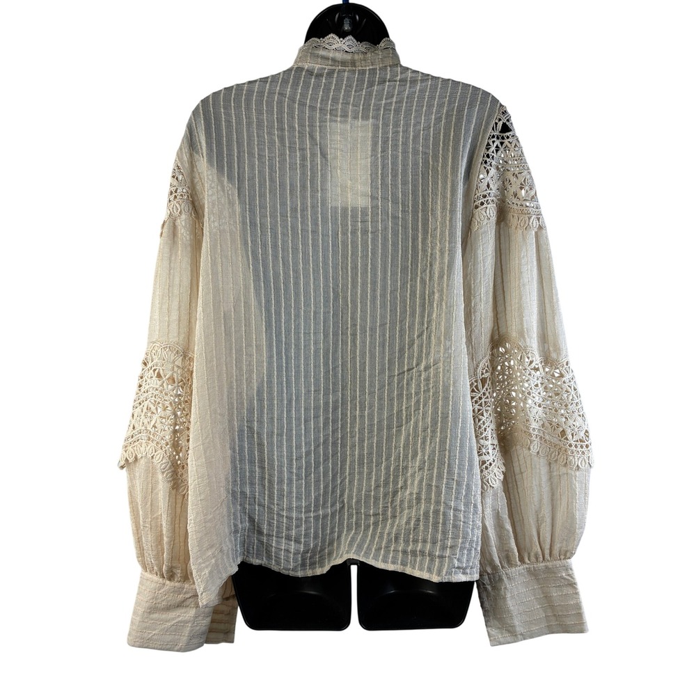 NWT Jollya Paris Beige Crochet Lace Boho Blouse Balloon Sleeve Button Front L/XL - Picture 4 of 16